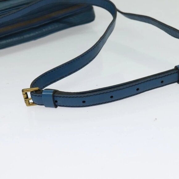 LOUIS VUITTON Epi June Feuille Shoulder Bag Blue M52155 LV Auth 135469 - Picture 8 of 16